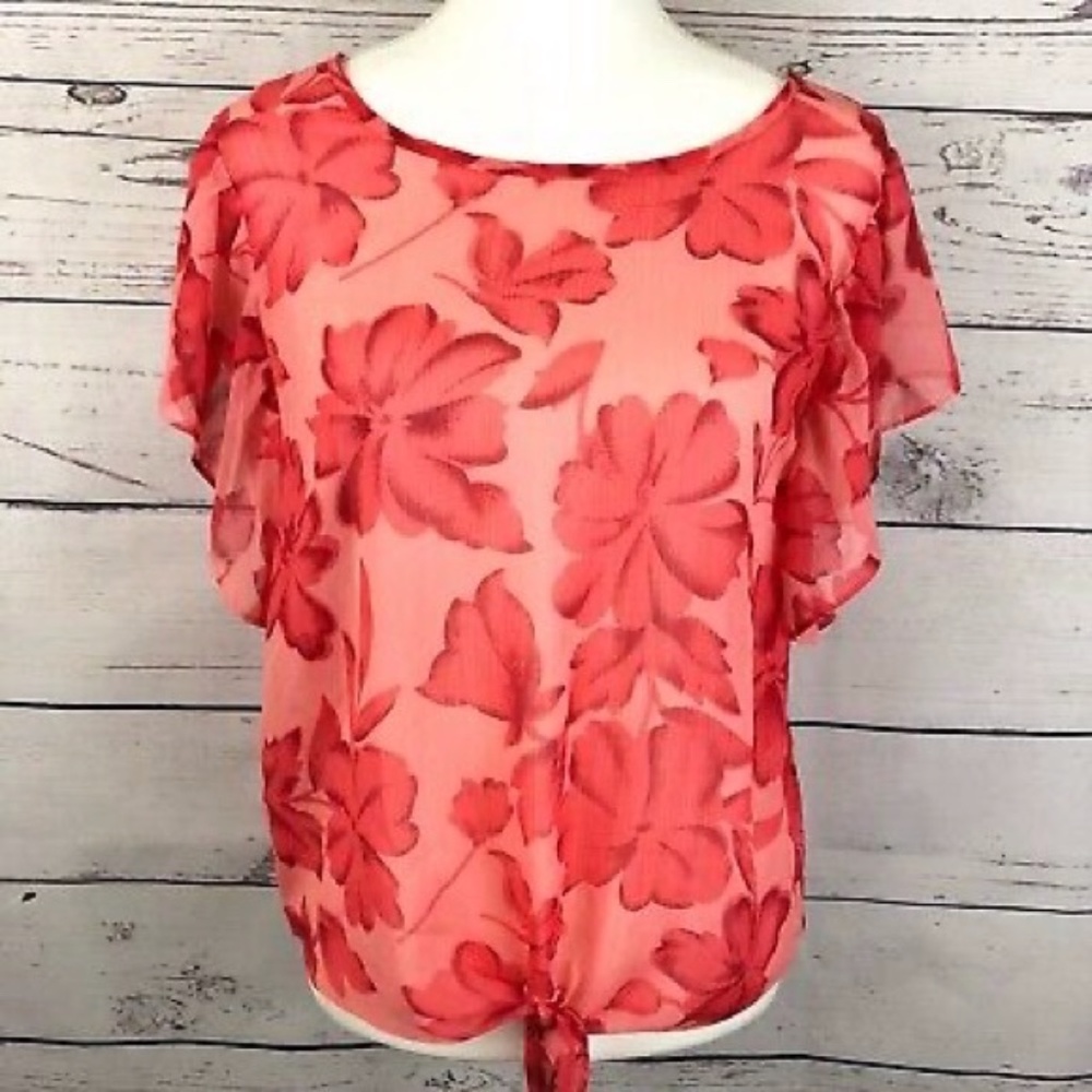 red flower top